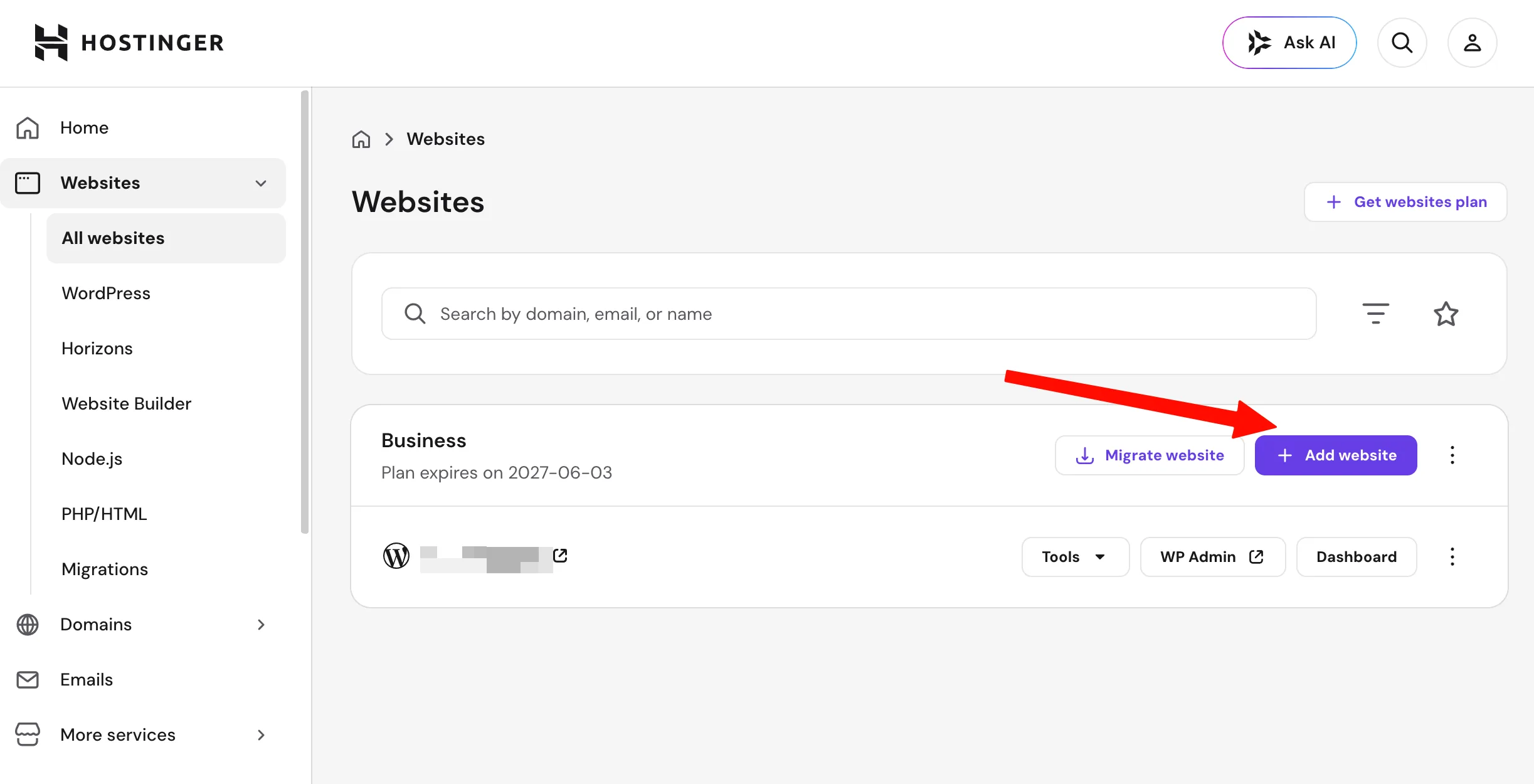 hPanel Websites 页面,点击右上角 + Add website 按钮