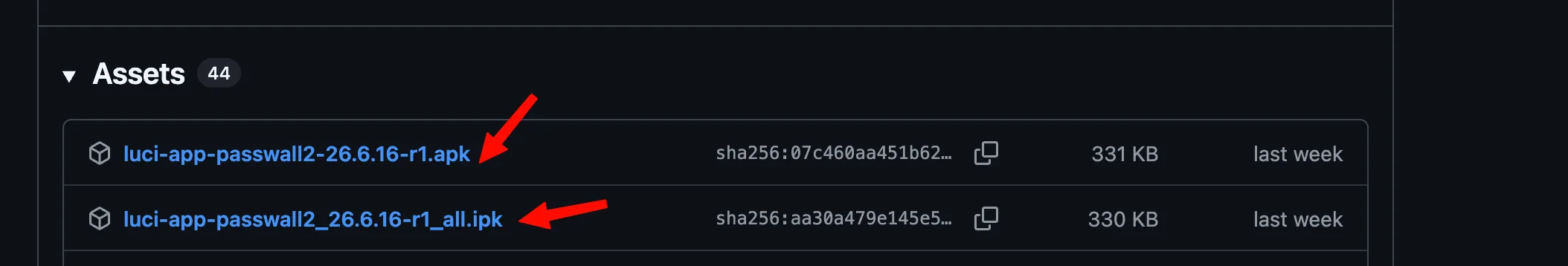 GitHub Releases 页面:APK 和 IPK 下载入口